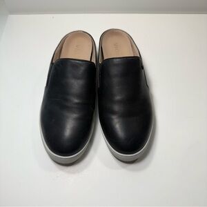 Vionic Black Leather Mules with White Sole